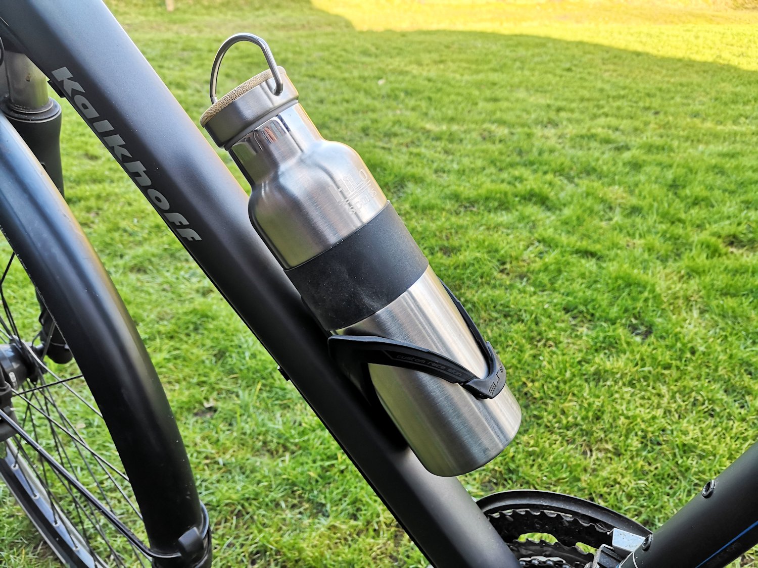 Isolierte Fahrrad Trinkflasche HiLO